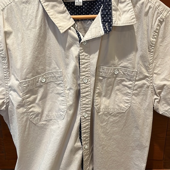 Bundle of 2 PD&C short sleeve button downs (size L) - Picture 12 of 16